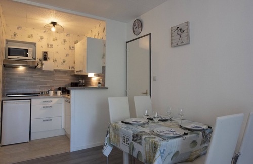 Saint-Hilaire-de-Riez Apartment | Becs Beach 500m away - Apartment for 4