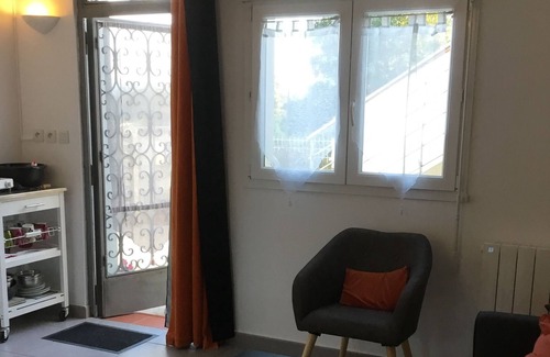 Maureillas-Las-Illas House | Bed and breakfast facing Canigou