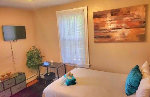 North Providence Bed & Breakfast | Bed and breakfast ∙ 1 bedroom ∙ 2 guests