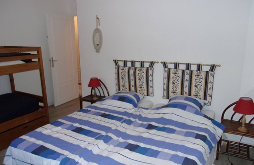 Bagnols-en-Foret Other | Bed and breakfast La Tour 4 people.