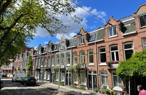 Hoofddorppleinbuurt Bed & Breakfast | Bed and Breakfast Amsterdam