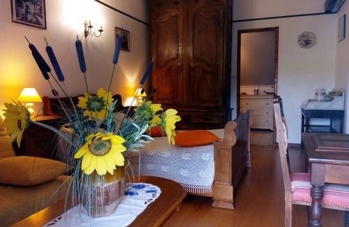 Loubajac House | Bed and breakfast at the farm, Lourdes, Pyrenees, ANOUSTA