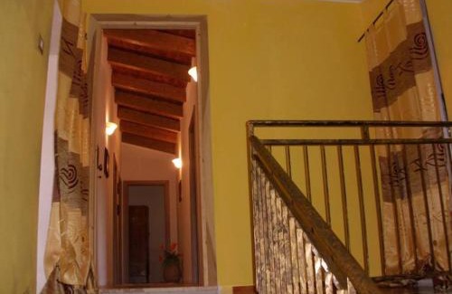 Olmedo Bed & Breakfast | Bed and Breakfast Bellavista