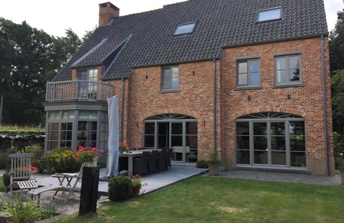 Kalmthout Bed & Breakfast | Bed and Breakfast Bobilou