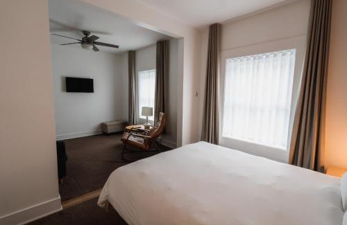 Gay Village Bed & Breakfast | Bed and Breakfast du Village BBV