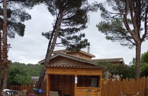 Carcassonne Bed & Breakfast | Bed and breakfast for 4 people, private jacuzzi and swimming pool. 3 minutes medieval city.