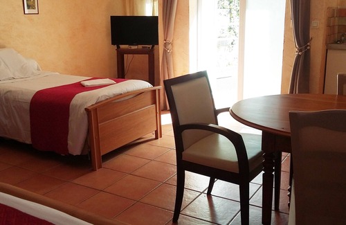 Accous House | Bed and breakfast for 2 or 3 people