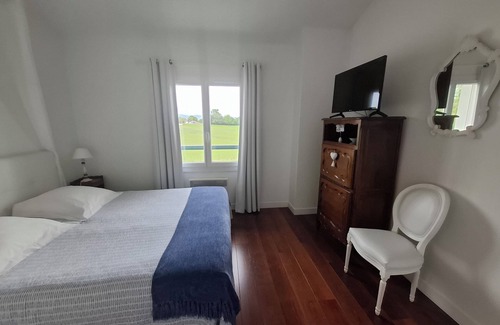 Villefranque Bed & Breakfast | Bed and breakfast LASCARAY 2 persons