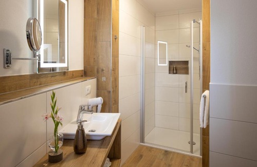 Triefenstein Bed & Breakfast | Bed and Breakfast - Homburg am Main