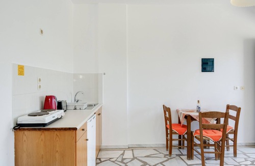 Mastichari Bed & Breakfast | Bed and Breakfast 'Ilios and Irene 10' with Shared Terrace, Wi-Fi and Air Conditioning