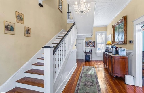 Anderson House | Bed and Breakfast | King Room