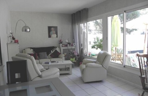 La Ciotat House | Bed and Breakfast LA CIOTAT, Beach 5mn on footn06.58.86.57.30