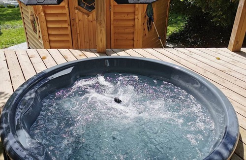 Ambon Ski Chalet | Bed and Breakfast La Rose des Vents