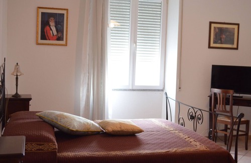 Oliena Bed & Breakfast | Bed and Breakfast Oliena