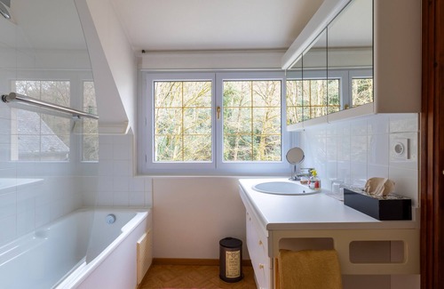 Begard Bed & Breakfast | Bed and Breakfast 'Valentina' with Shared Terrace, Shared Garden and Wi-Fi