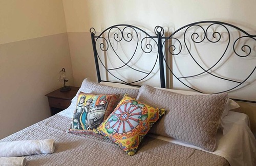 Calatabiano Apartment | Bed and relax Il Maniero-Donna Italia Room