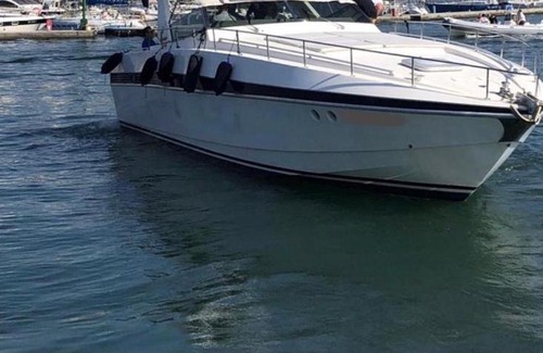 Aprilia Marittima Boat Rental | Bed & Boat Lignano