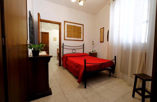 Iglesias Historic Centre Bed & Breakfast | Bed & Breakfast L'Aquilino