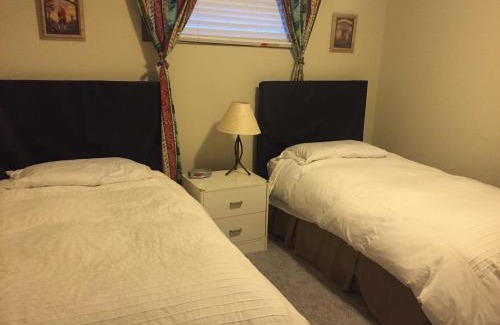 Cougar Creek Bed & Breakfast | Bed & Breakfast Monarch