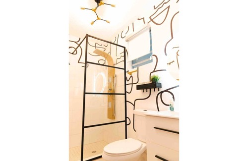 Ortiz Bed & Breakfast | Bed&breakfast, Wifi, Balcony, Jacuzzi, View, Cinema.