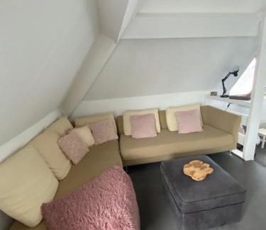 Follega Bed & Breakfast | Bed & Breakfast Ytsma State