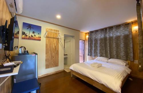 Nonthaburi Hotel | Bed in Beyt Boutique Hotel