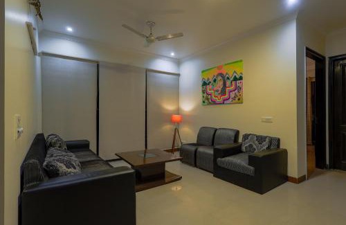 Sector 40 Hotel | BED LUCKS near Huda Metro sector 40