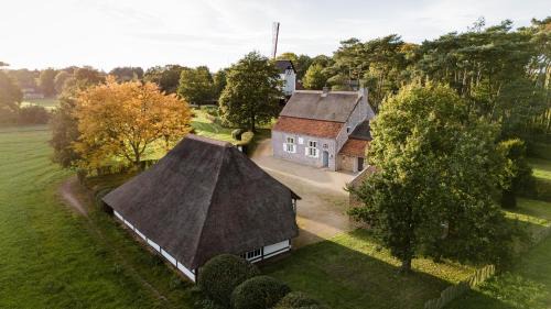 Tongerlo House | Beddermolen - Molenhuis op historisch erfgoeddomein