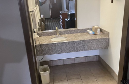 Elk City Hotel | Bedford Inn