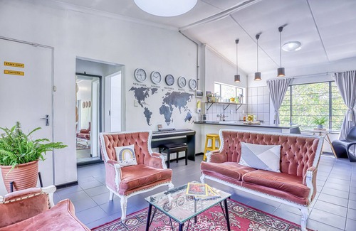 The Reeds Apartment | Bedford Manor