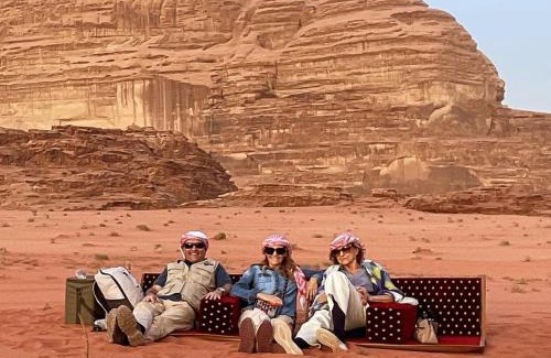 Wadi Rum Apartment | Bedouin Desert Life Camp & Jeep Tours