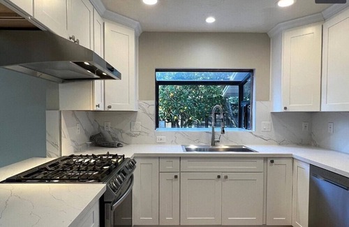 Sunnyvale West House | Bedrm & Bath with large backyard in charming house in Sunnyvale!