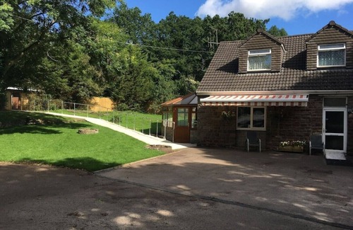 Winterbourne House | Bedrock Lodge home from home