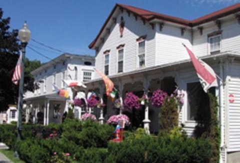 Windham Bed & Breakfast | Beds on Clouds
