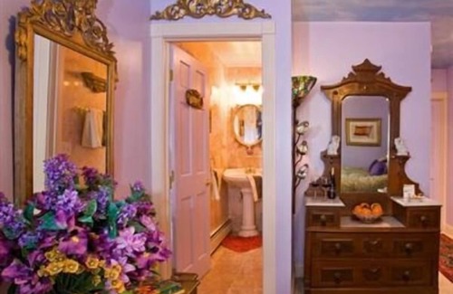 Windham House | Beds on Clouds