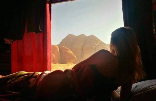Wadi Rum RV Rental | Beduin star trail camp
