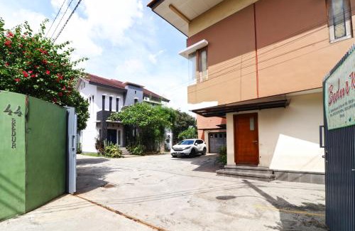 Bekasi House | Bedur Homestay Syariah