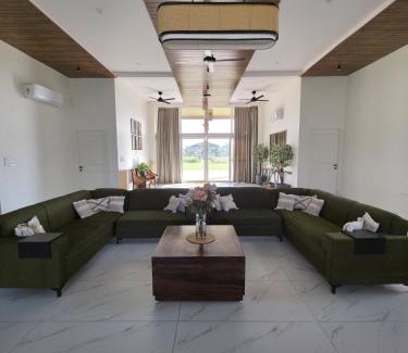 Sanganer House | Bee gee upvan