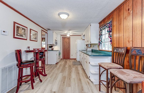 Inverness House | Beech Retreat | House in Inverness near shops and restaurants