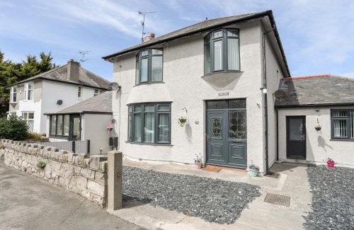 Prestatyn House | Beeches