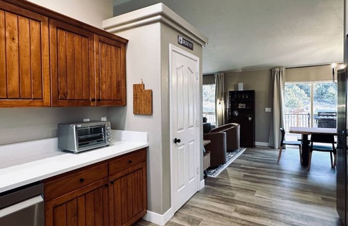 Parowan Cabin | Beehive Basecamp: Explore | Ski | Play | Memories