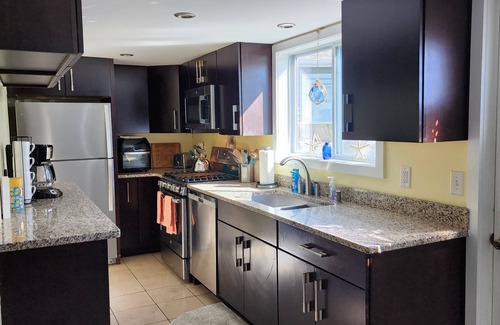 Hampton House | Beehive Beach house located at Hampton NH