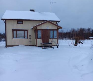 Ruovesi Bed & Breakfast | Beekeepers House