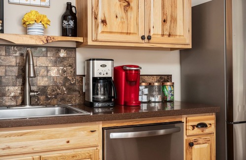 Paso Robles House | Beer Garden (6/7 Hideaway Units)