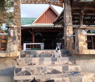 Lamai House | Beer's House Bungalows เบียร์เฮ้าส์บังกะโล