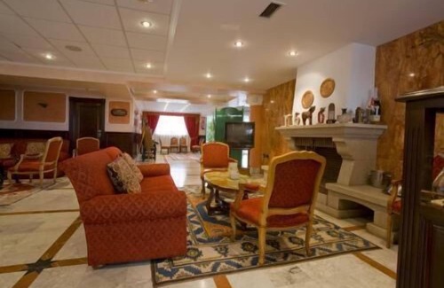 El Pison Hotel | Begoña Park
