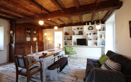 Sainte-Engrace House | Behiagoitia