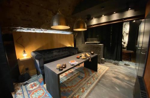 Luxembourg Ardennes Apartment | Beim Mulles - Black Smith - Vianden