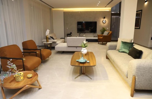 Al-Maghtas Villa | Beit Elhala villa, magnificient luxury villa