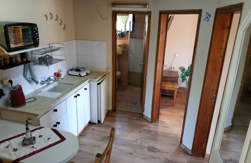 Beit Hillel Cabin | Beit Nofesh Waiss